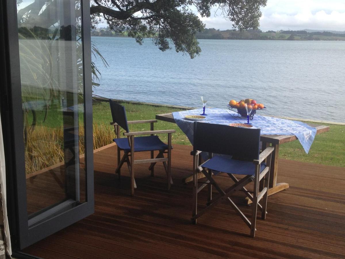 Absolute Waterfront Serenity Near Auckland Clarks Beach Екстериор снимка