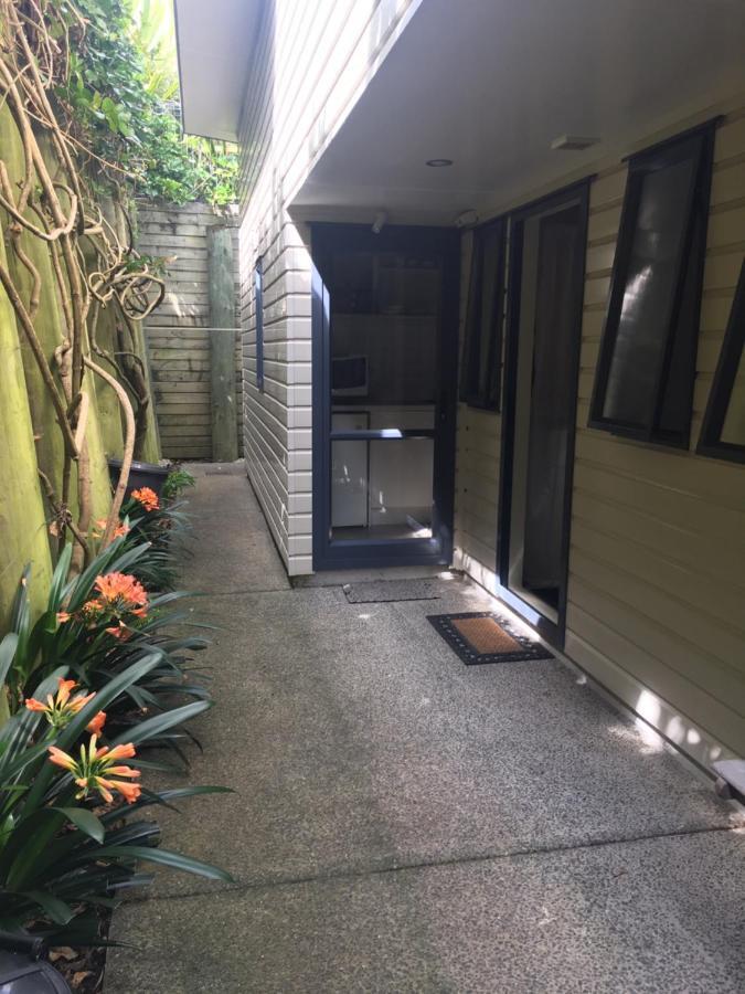 Absolute Waterfront Serenity Near Auckland Clarks Beach Екстериор снимка